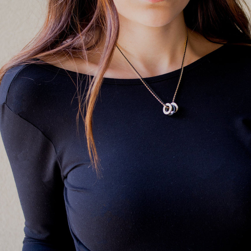 Triple Ring Pendant Necklace - Arlo and Arrows