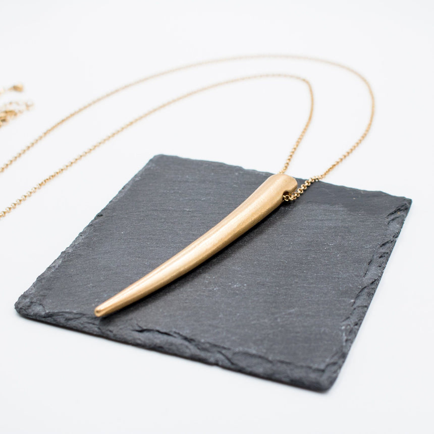 Worn Gold Horn Pendant Necklace - Arlo and Arrows