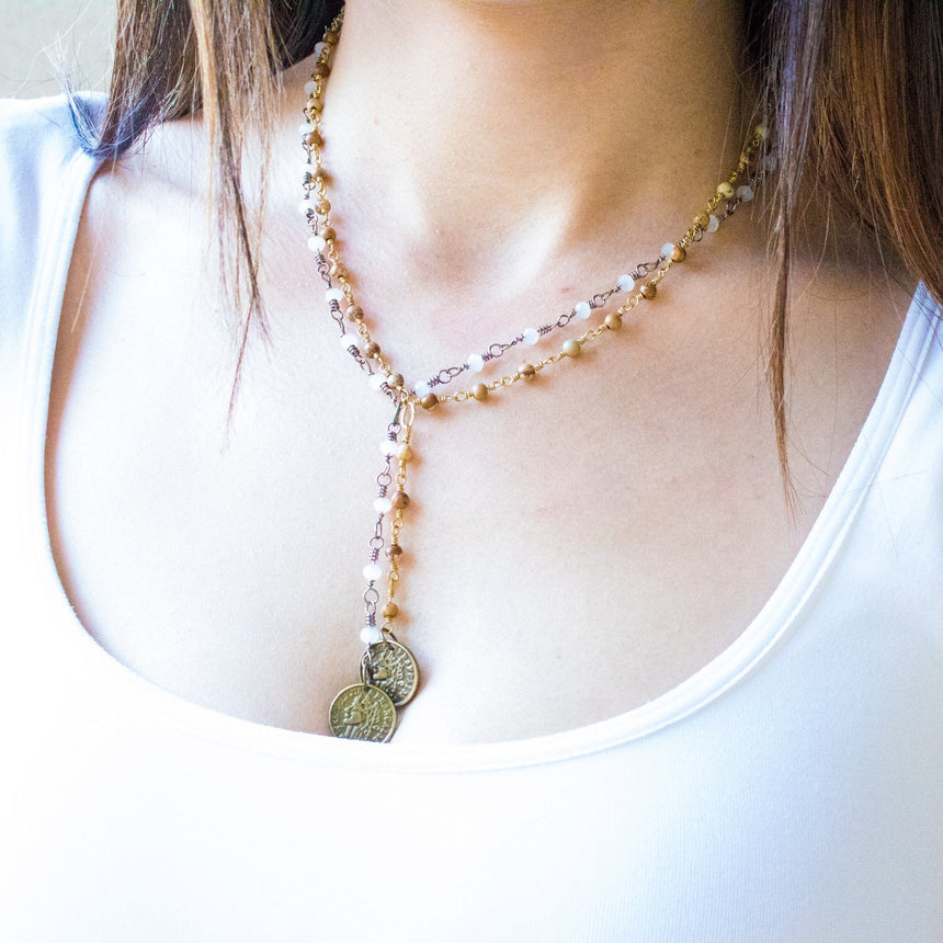 Lariat with Coin in White - Arlo and Arrows